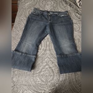 Maurices jeans